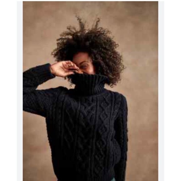 Banana Republic Navy Blue Chunky  thick Knit Recycled Wool Turtleneck Sweater M - Picture 4 of 13